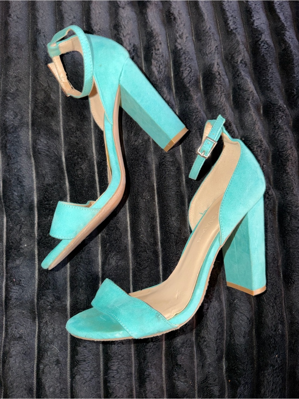 Wild Diva Lounge Aqua Teal Suede Block Heel Sandals | Size 8